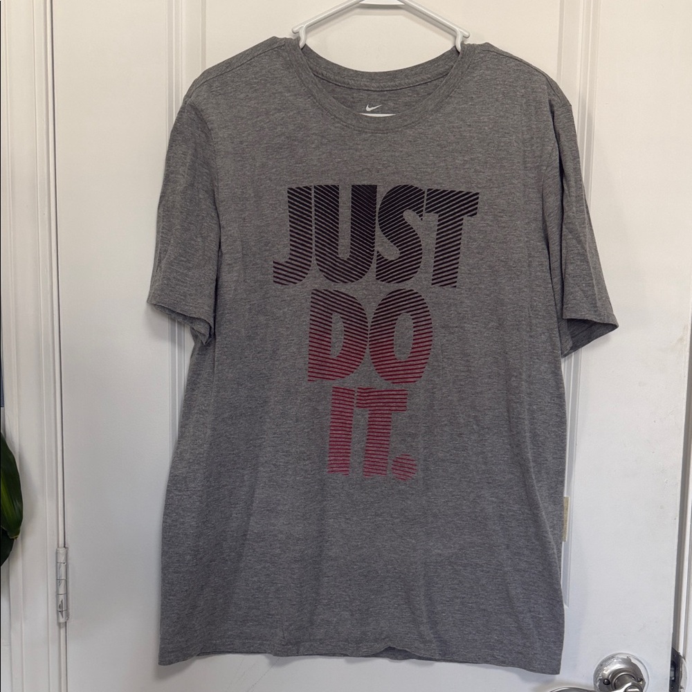 Nike Men's Gray Tee with Red Graphic